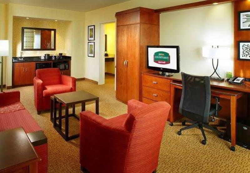 Courtyard By Marriott Pittsburgh Washington Meadow Lands Hotel Luaran gambar